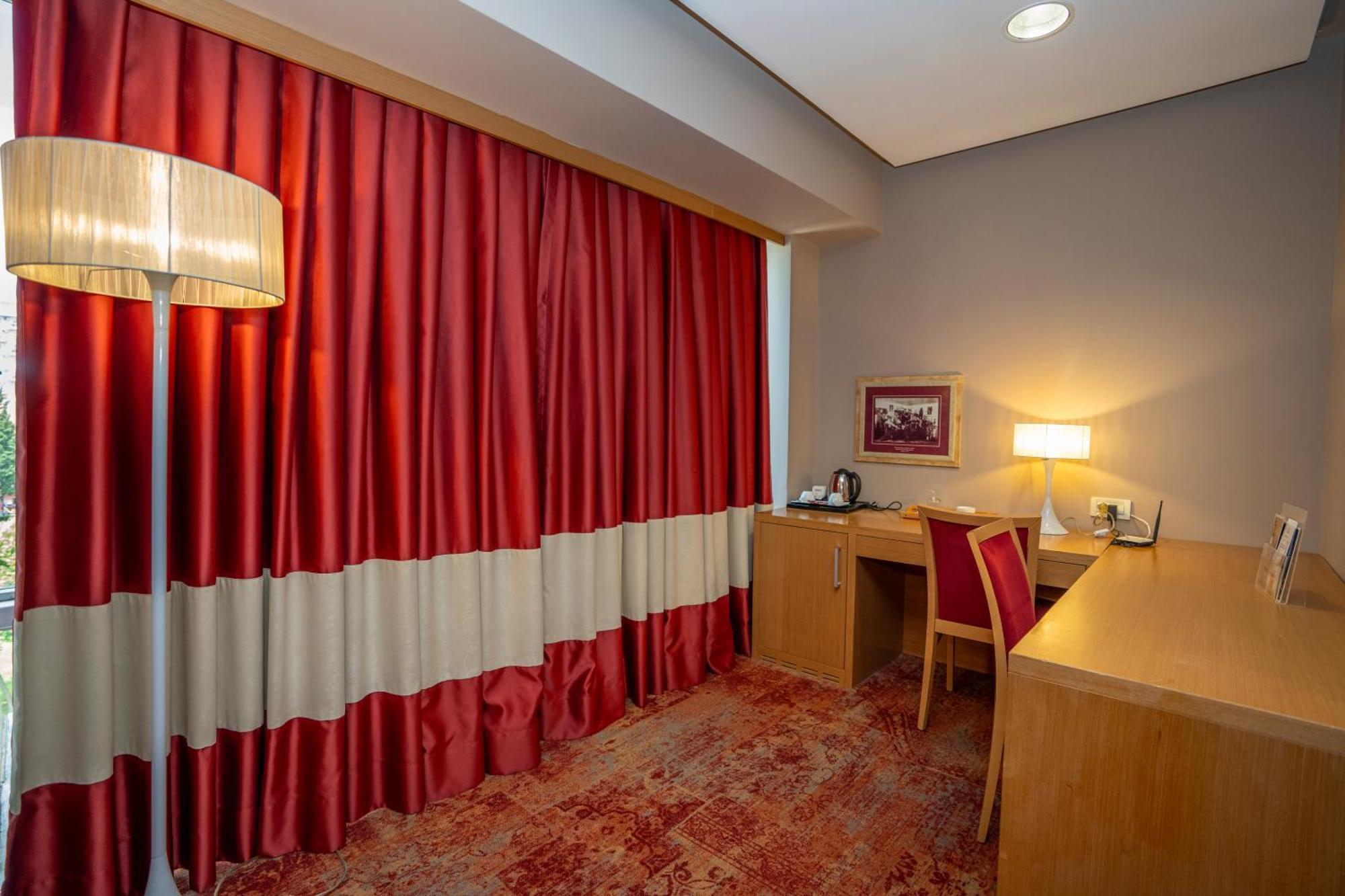 Hotel Colosseo & Spa Shkoder Exterior photo