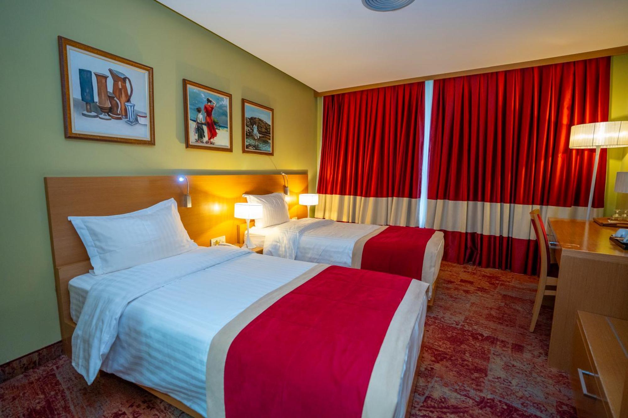 Hotel Colosseo & Spa Shkoder Exterior photo