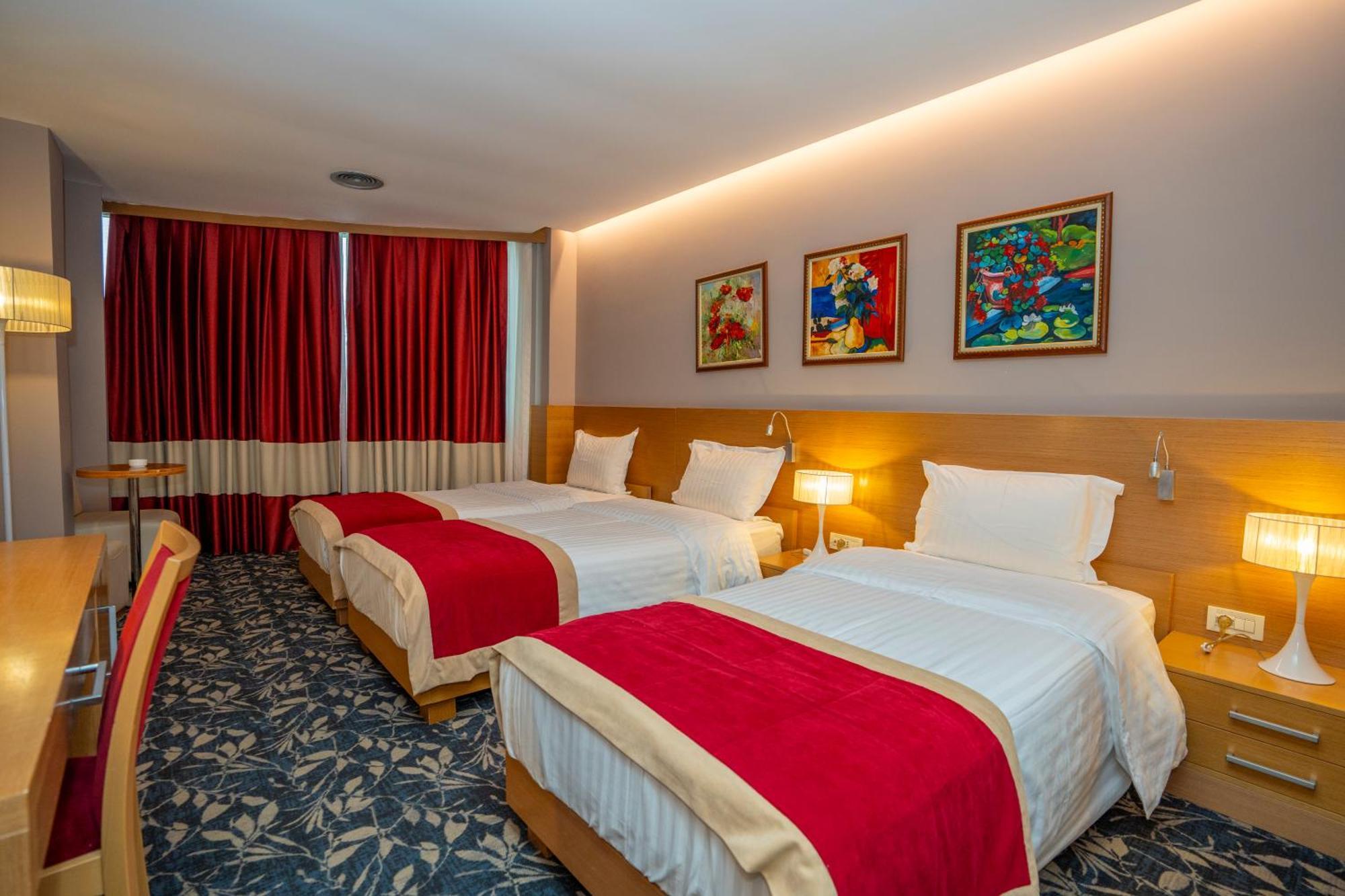 Hotel Colosseo & Spa Shkoder Exterior photo