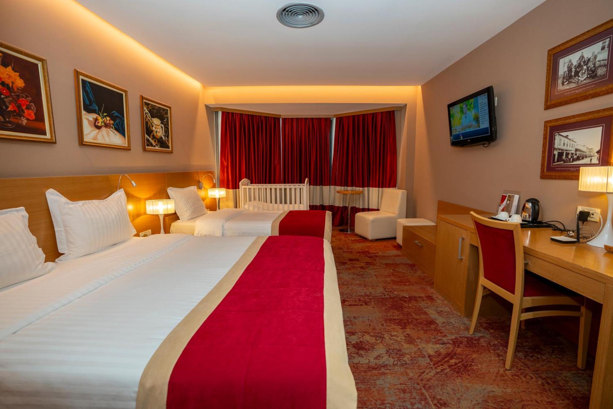 Hotel Colosseo & Spa Shkoder Exterior photo